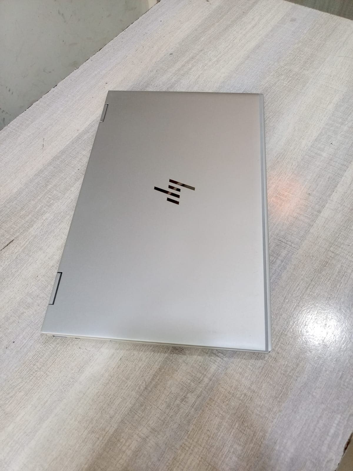 HP elitebook 1030 g7 i5 10th
