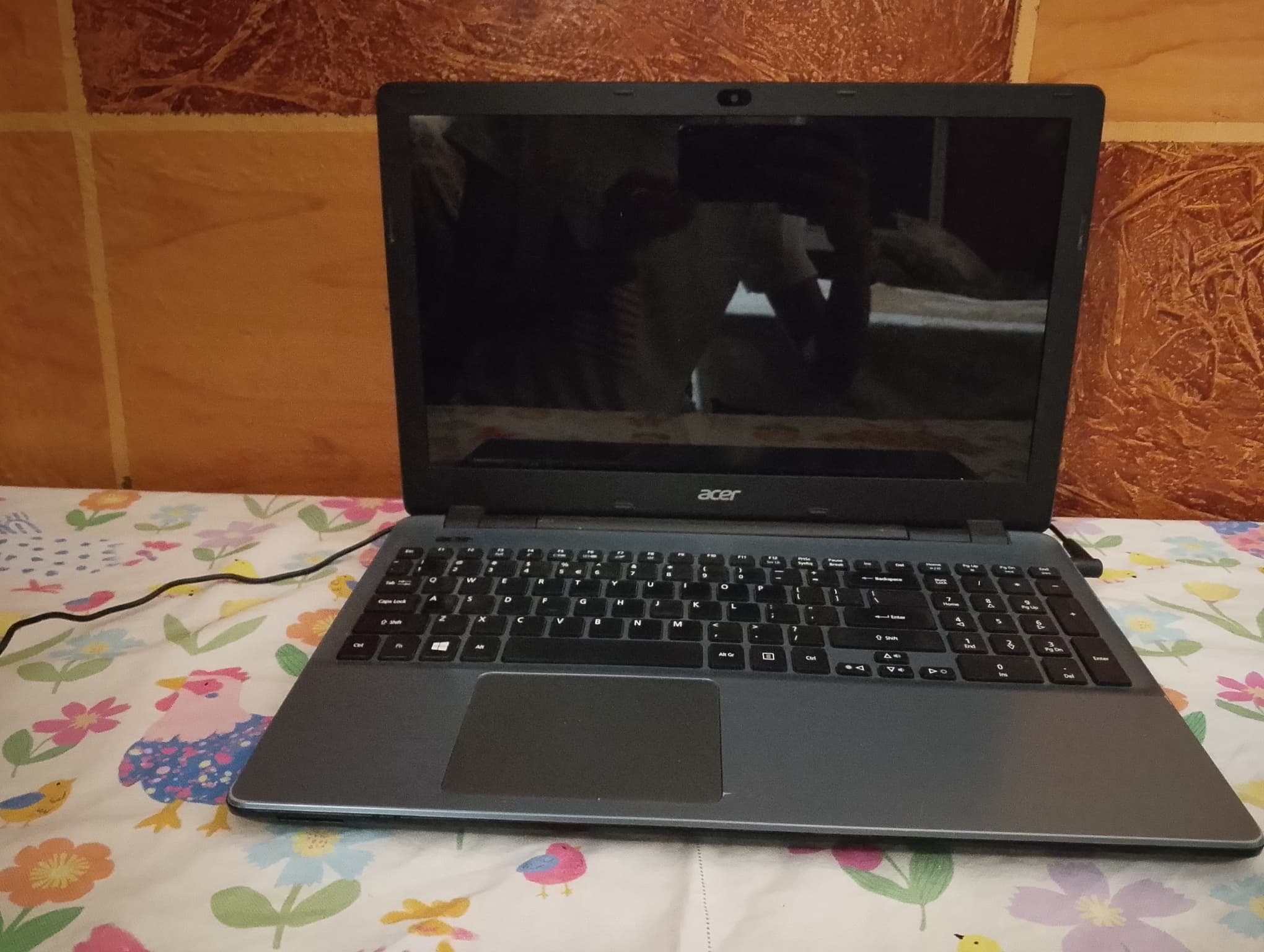 ACER ASPIRE E5 573