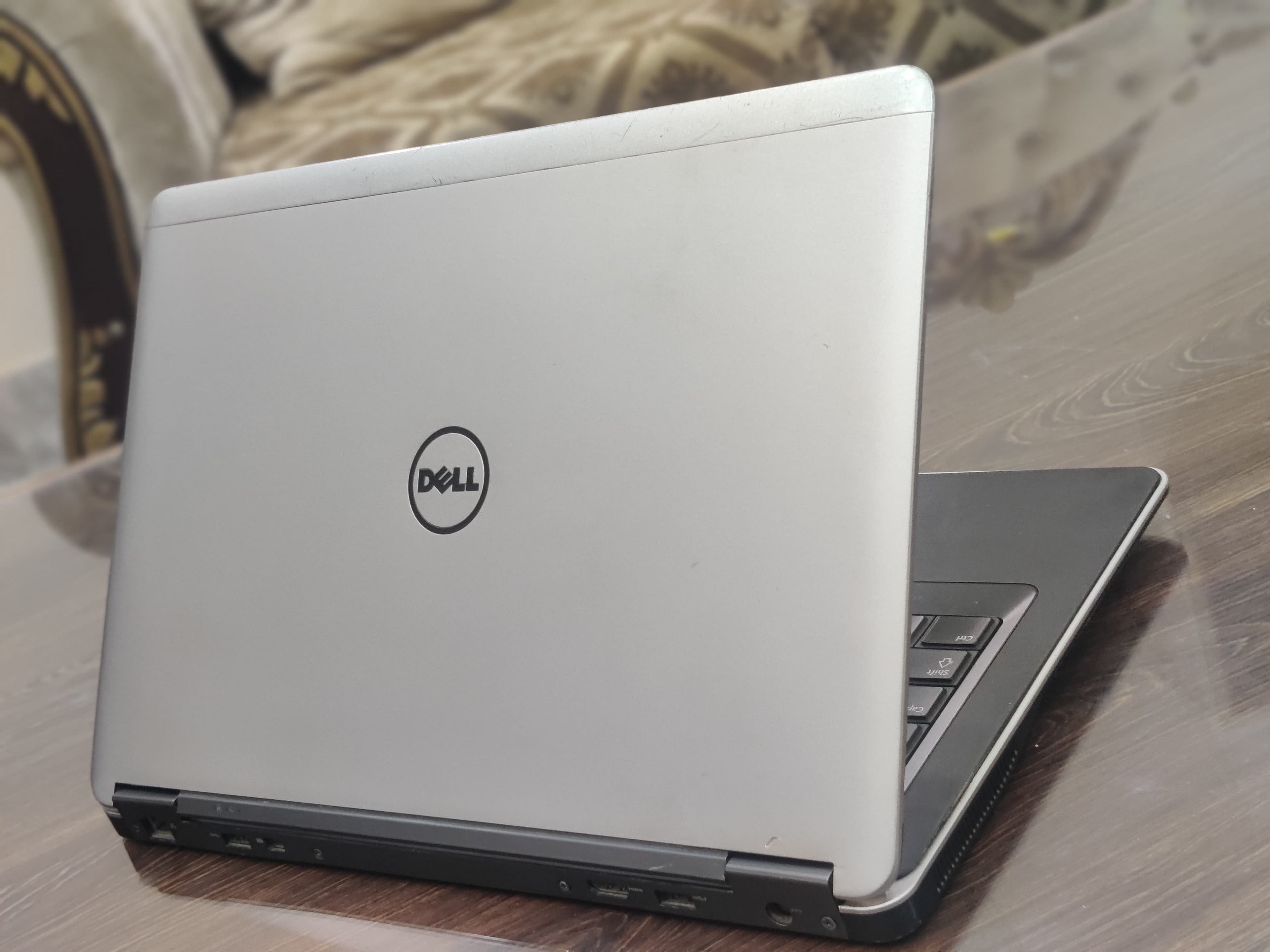 Dell Latitude E7440