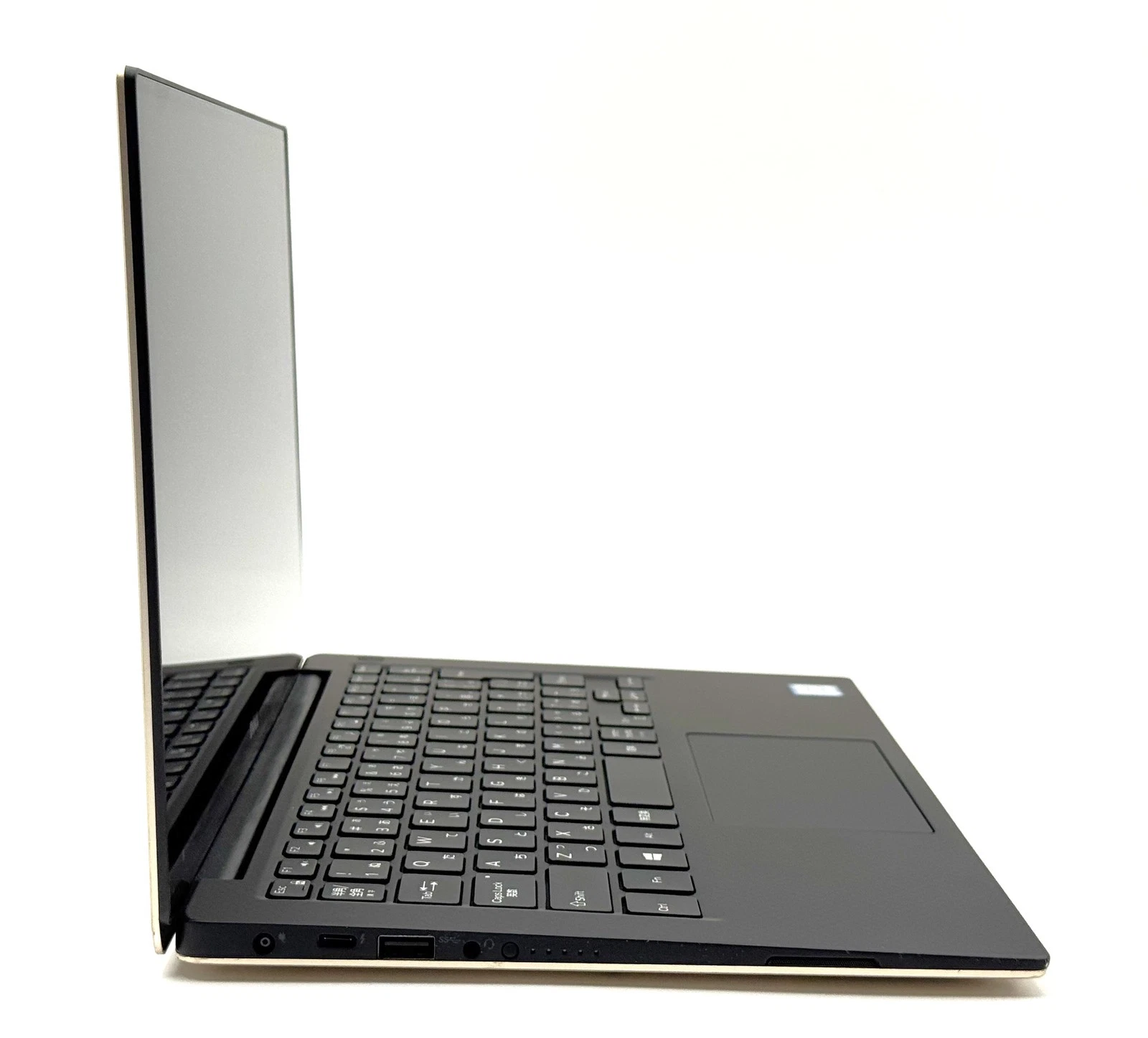 Dell XPS 9350 i7 7th Gen | 8GB RAM | 256GB SSD | 3K Display | Rs. 75,000