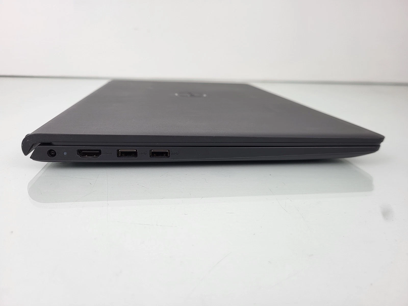 Dell Vostro 3520 – Core i5 12th Gen | 16GB RAM | 512GB SSD | Integrated Graphics | 15.6” Display